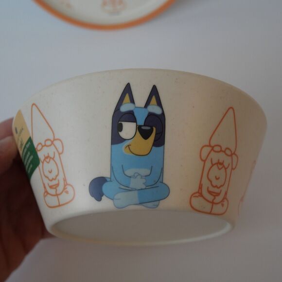 NEW Bluey 8 Piece Set Dinner Plate and Bowl Matching Set Zak Bamboo 4 Colors - Picture 9 of 13